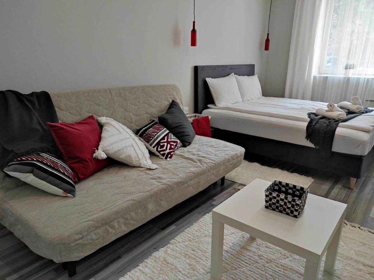 7 Days Apartment Makó Exteriér fotografie